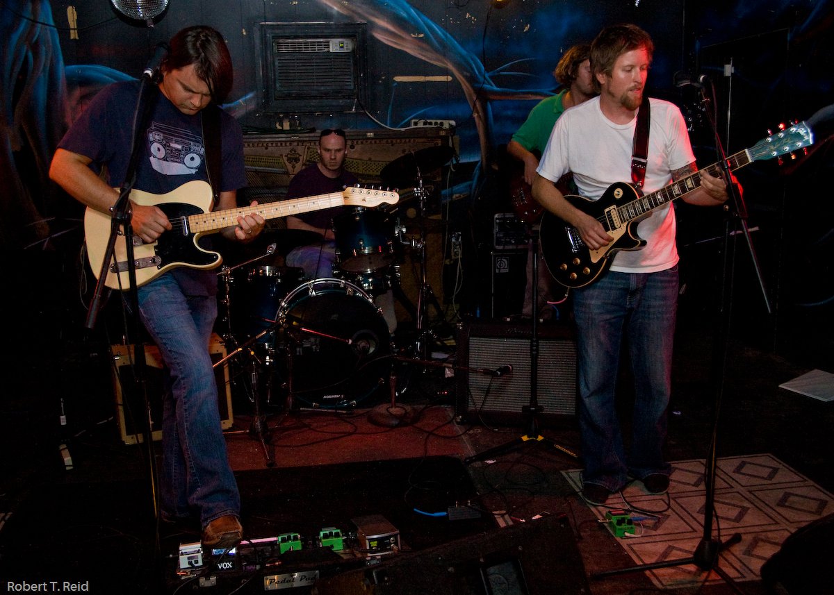 THE OUTERVENTION live performance photo 2